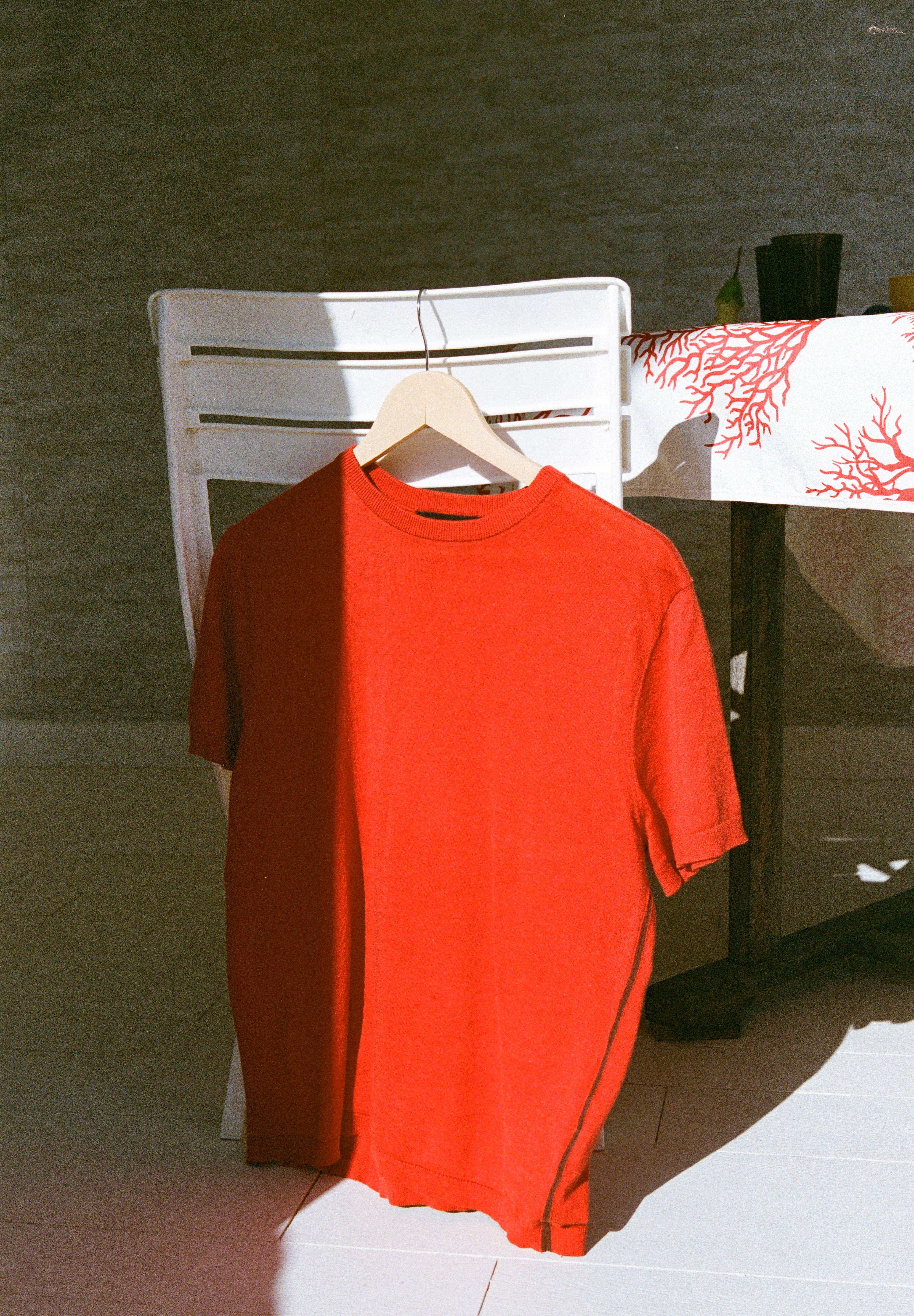 Nagnata Highlighter Tee 3.0 Poppy on model