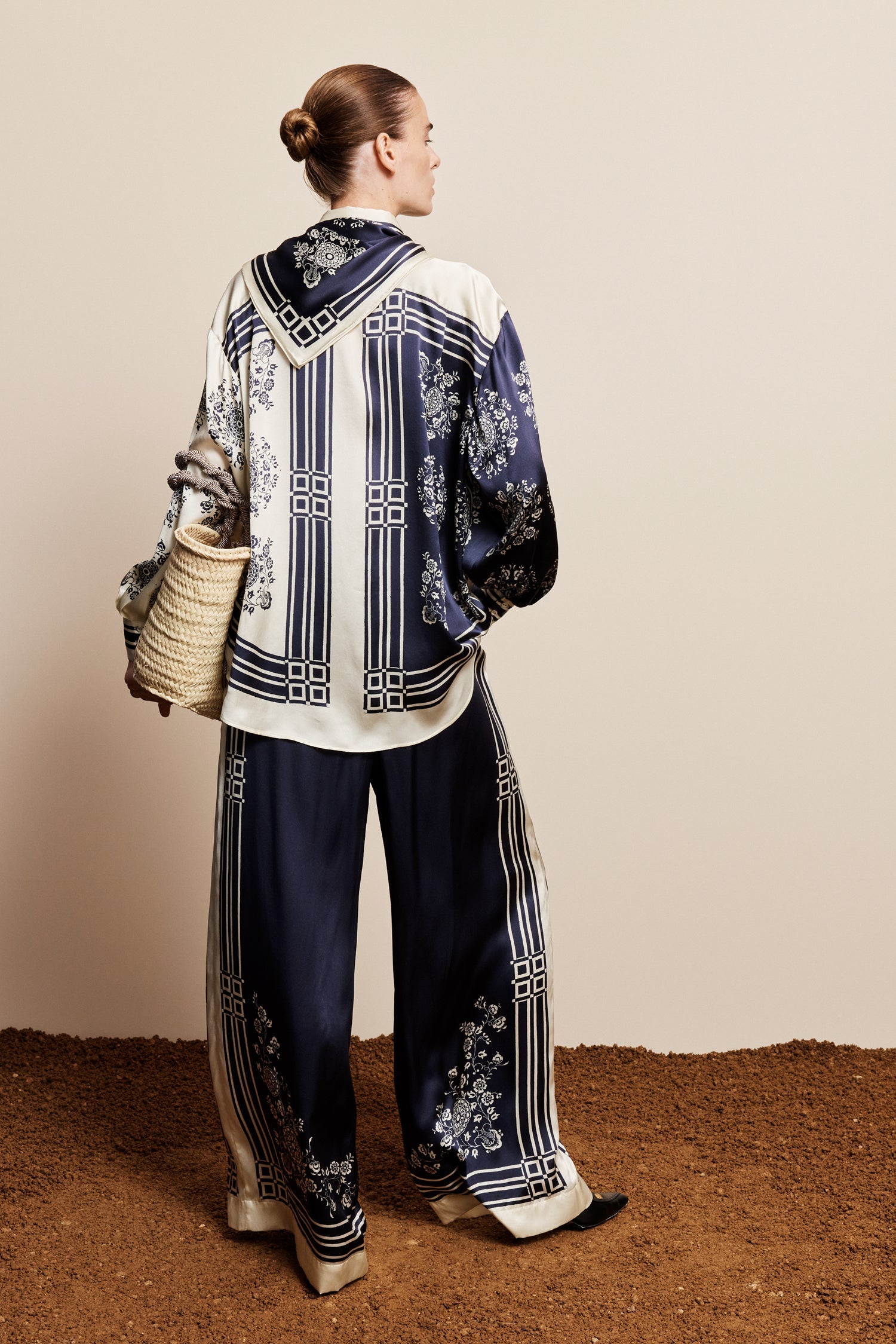 Alémais Banderra Silk Pant back view | Peggy Concept Store