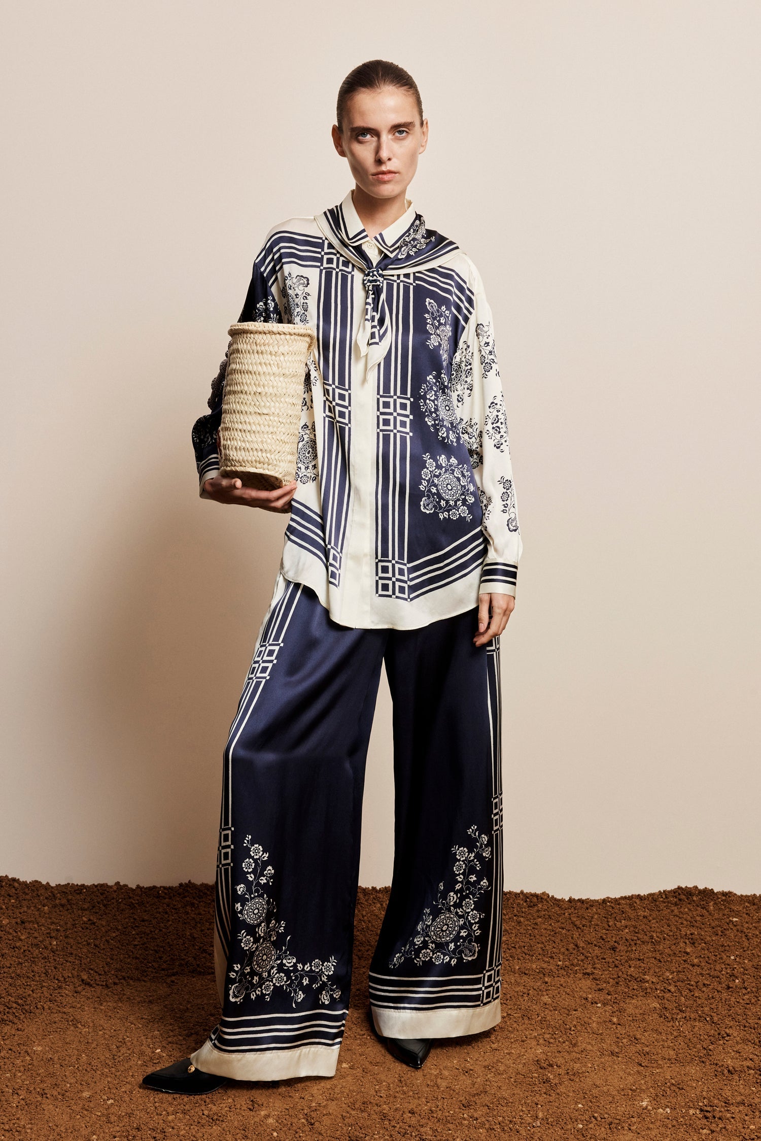 Alémais Banderra Silk Pant front view | Peggy Concept Store