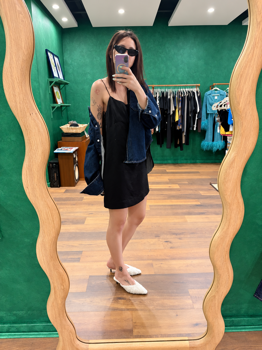 Harris Tapper Plum Dress Black