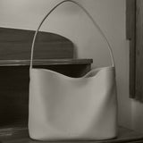 Tori Hobo Tote - Parchment