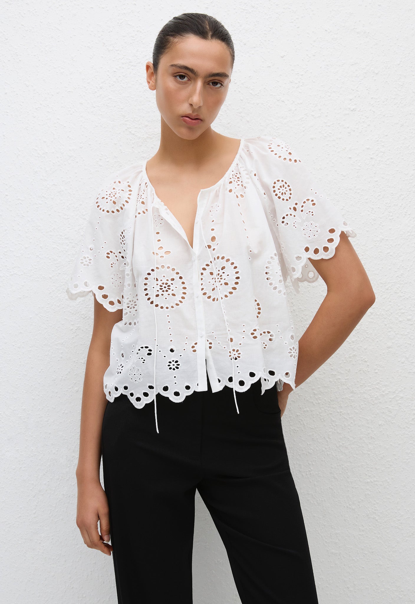 Peggy Concept Store White Borderie Blouse Matteau