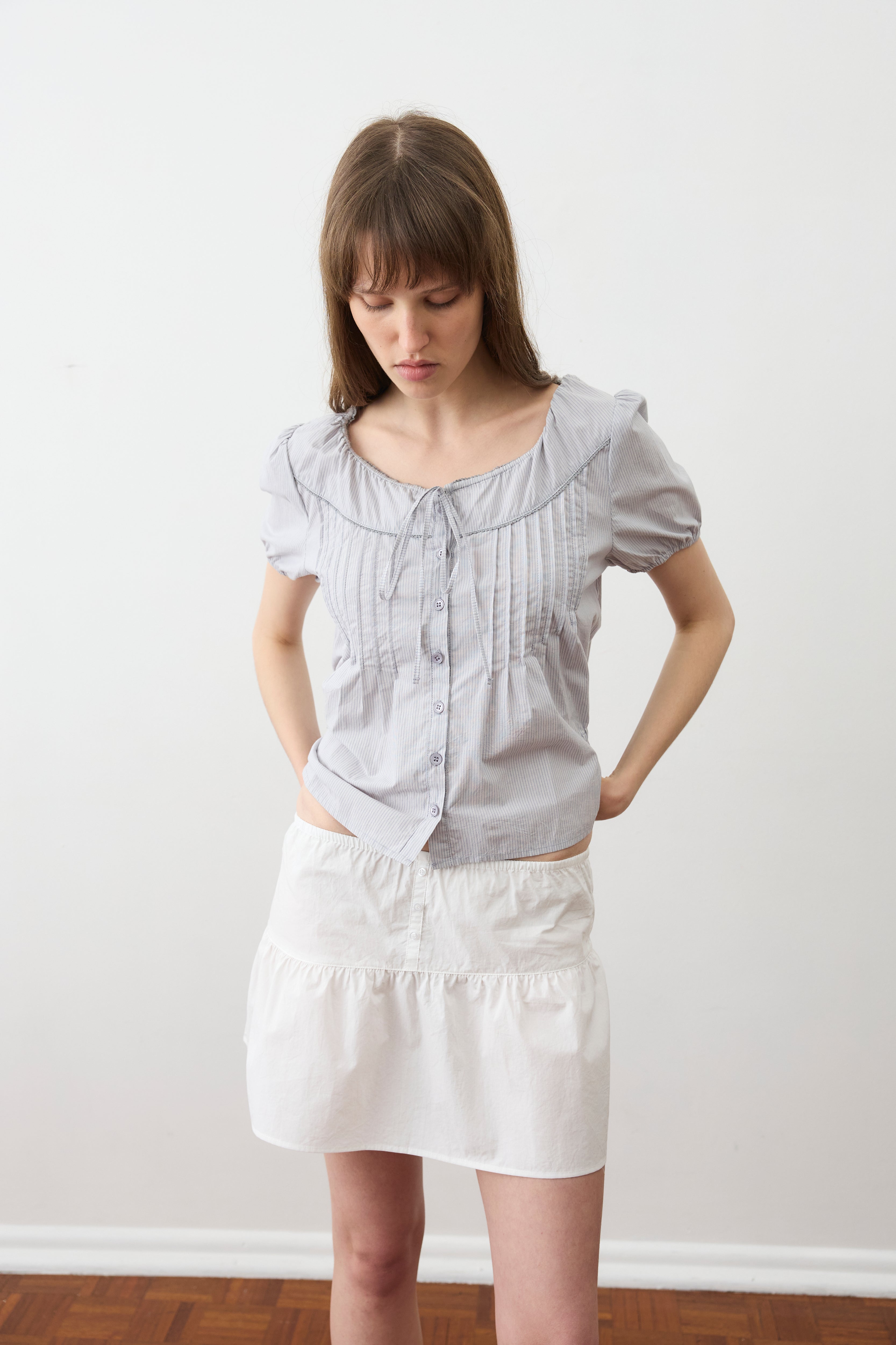 Deiji Studios Curved Mini White