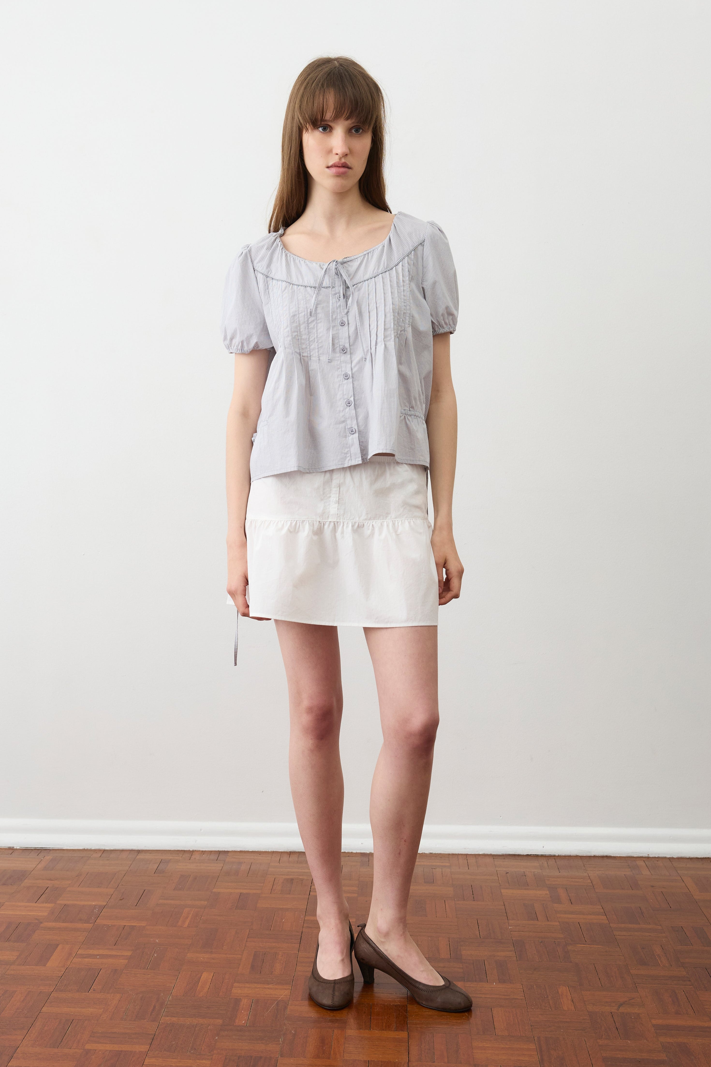 Deiji Studios Curved Mini White