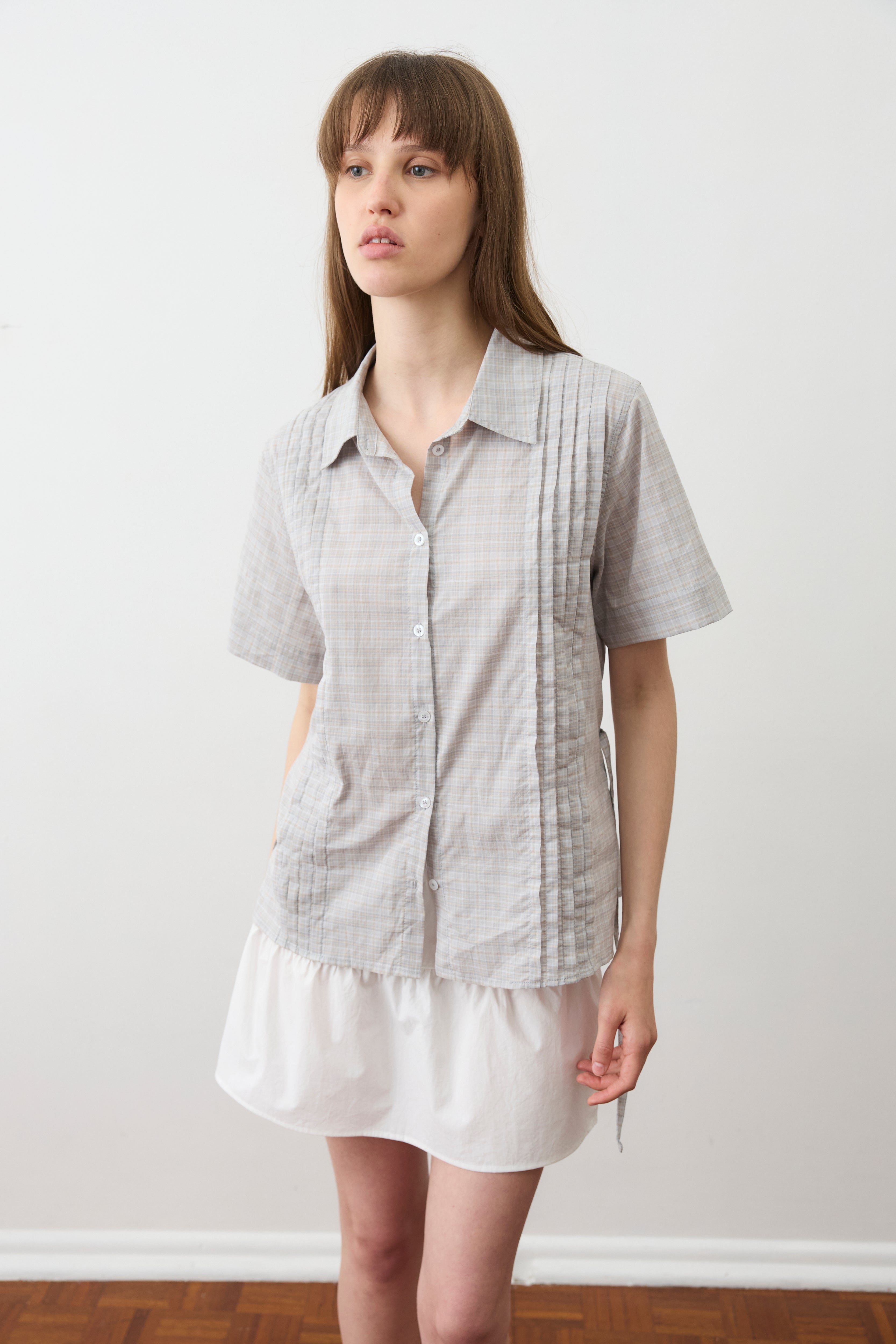 Deiji Studios Curved Mini White