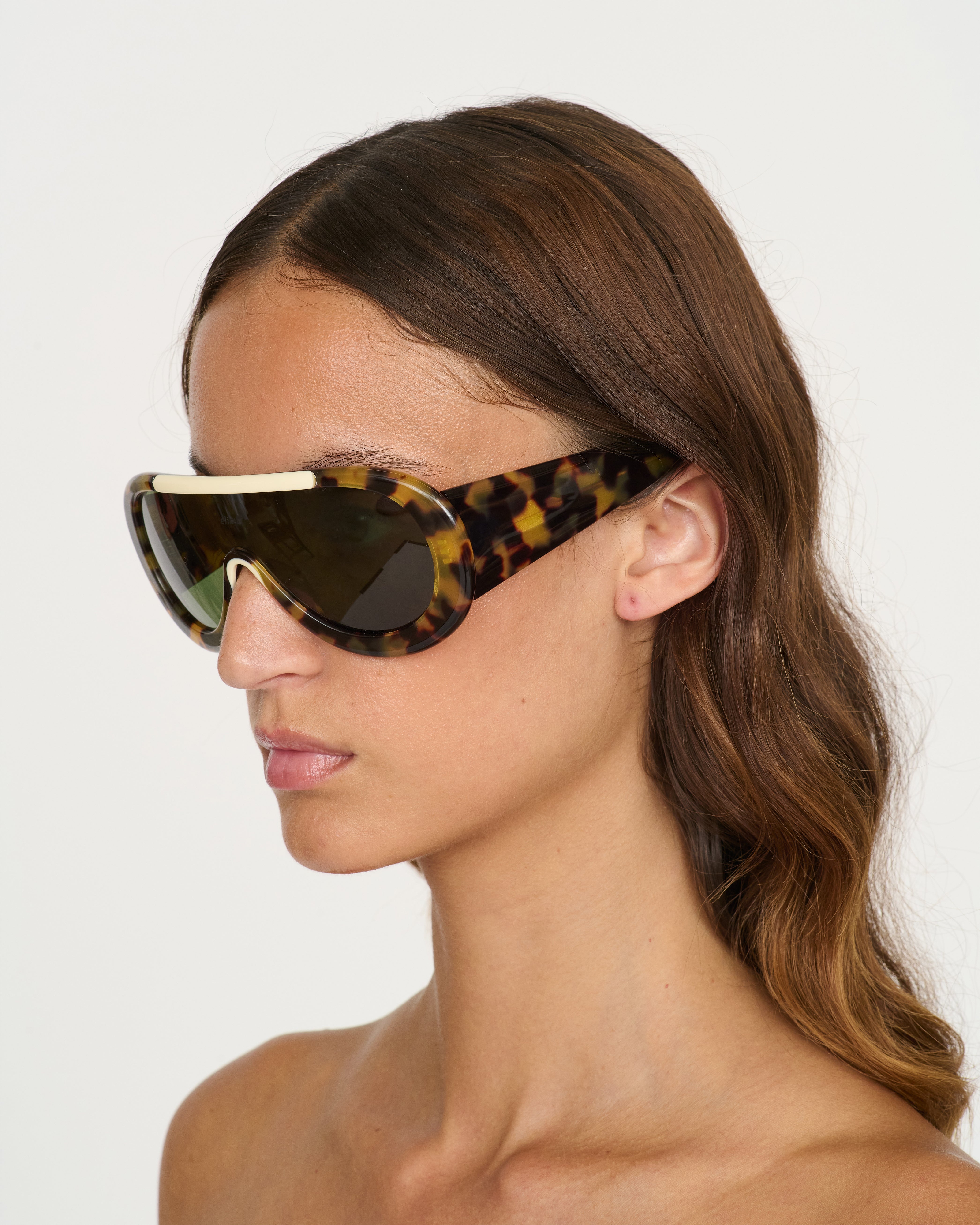 éliou Navigator Sunglasses Tortoise