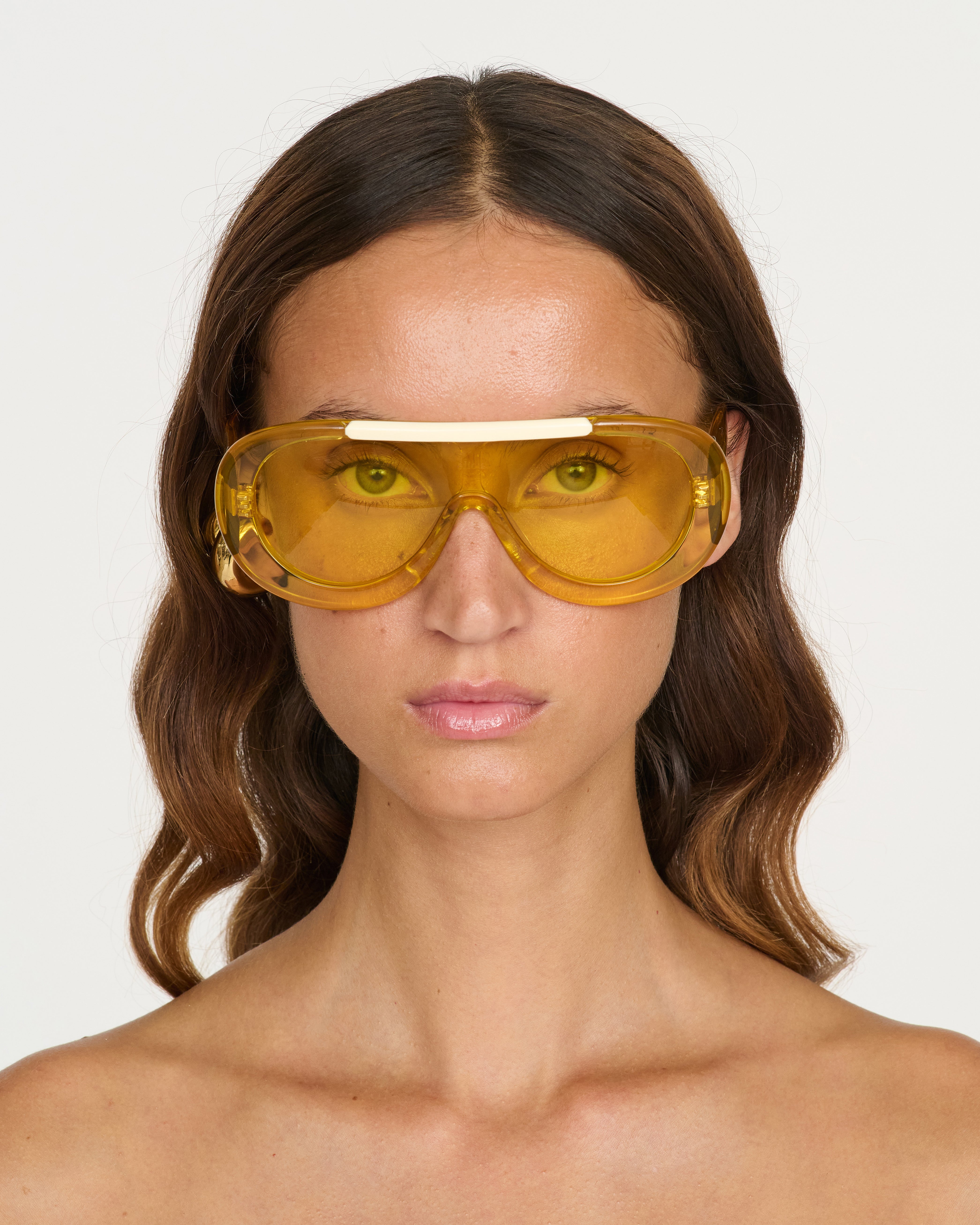 éliou Navigator Sunglasses Yellow