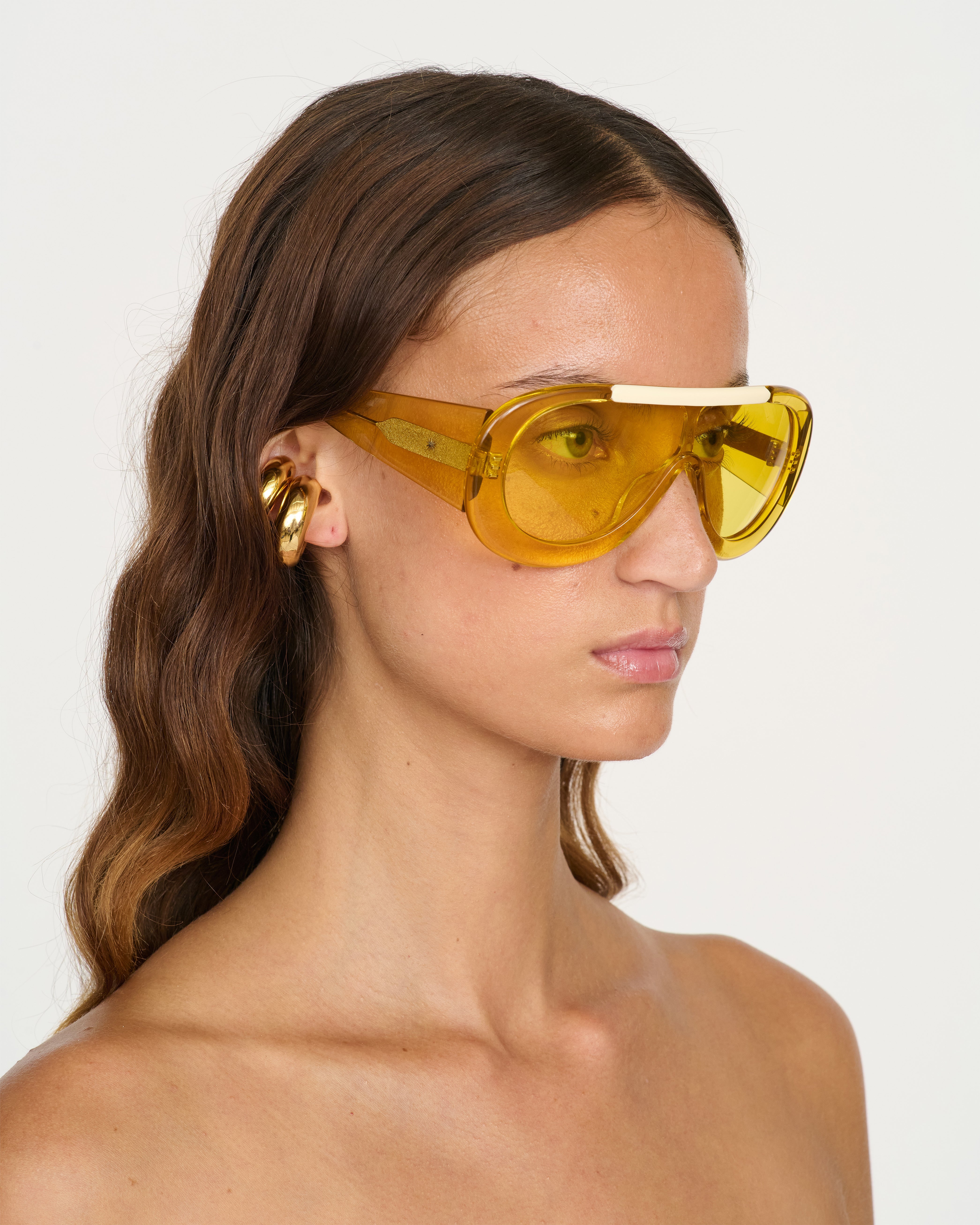 éliou Navigator Sunglasses Yellow
