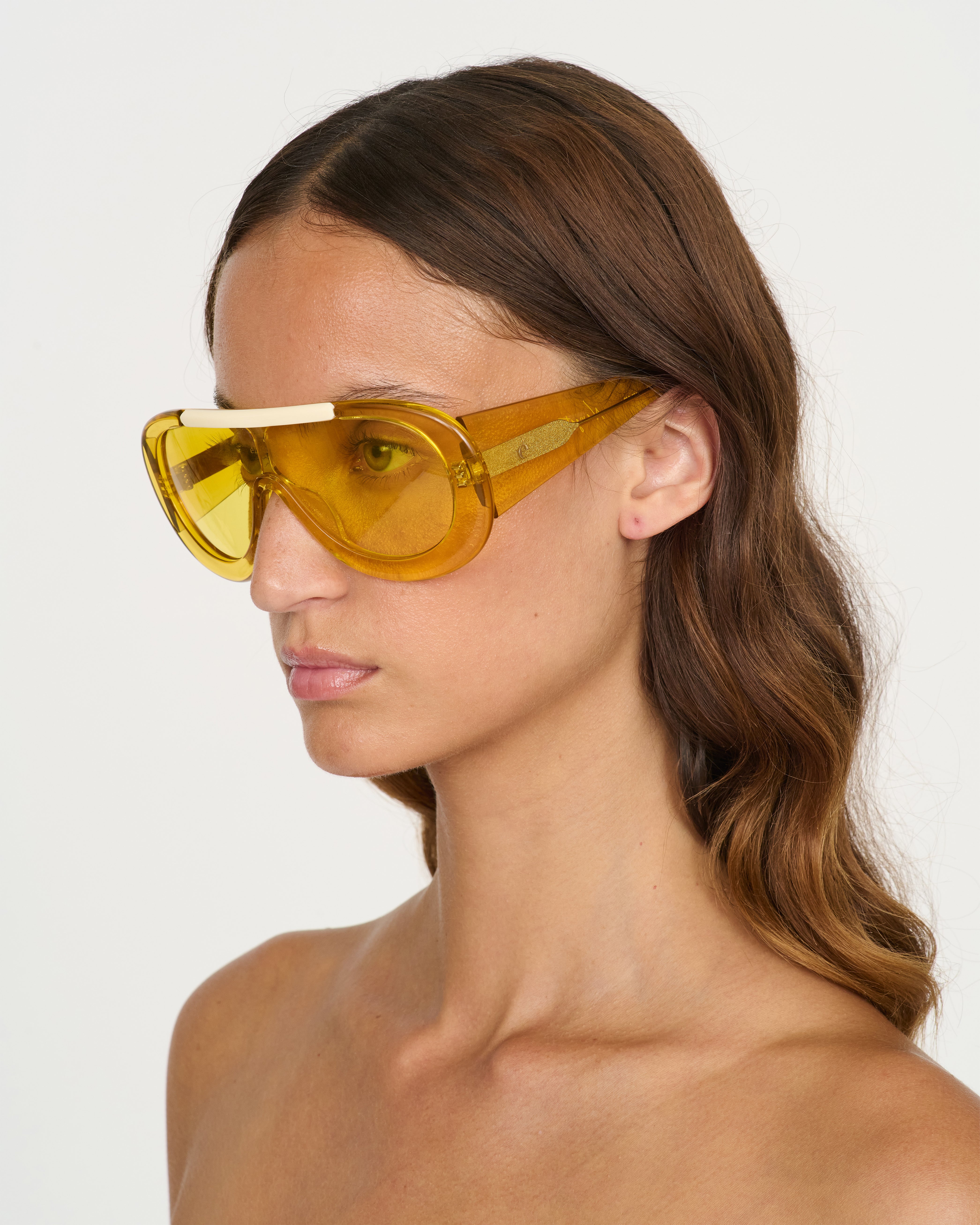 éliou Navigator Sunglasses Yellow