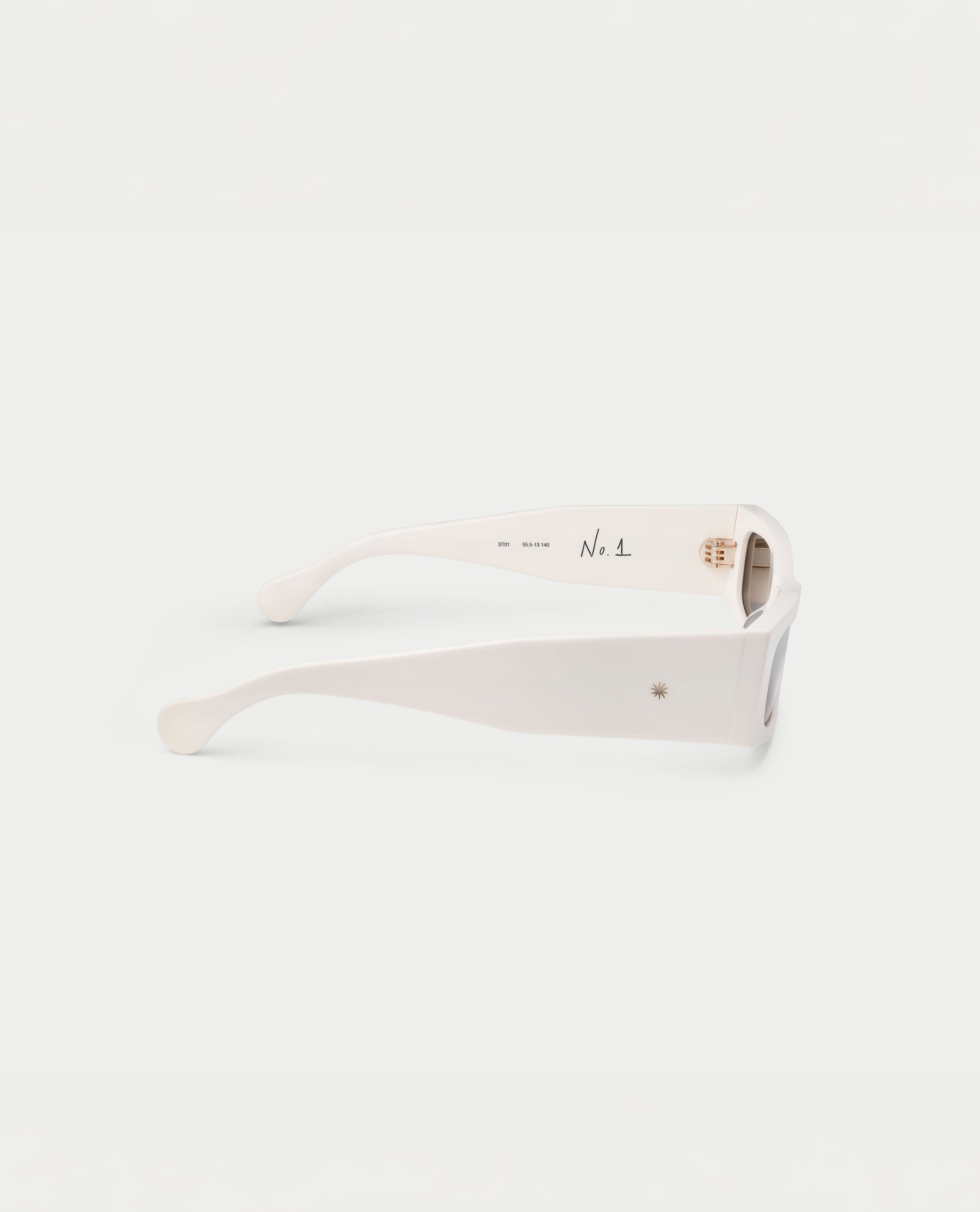 éliou No.1 Sunglasses Cream