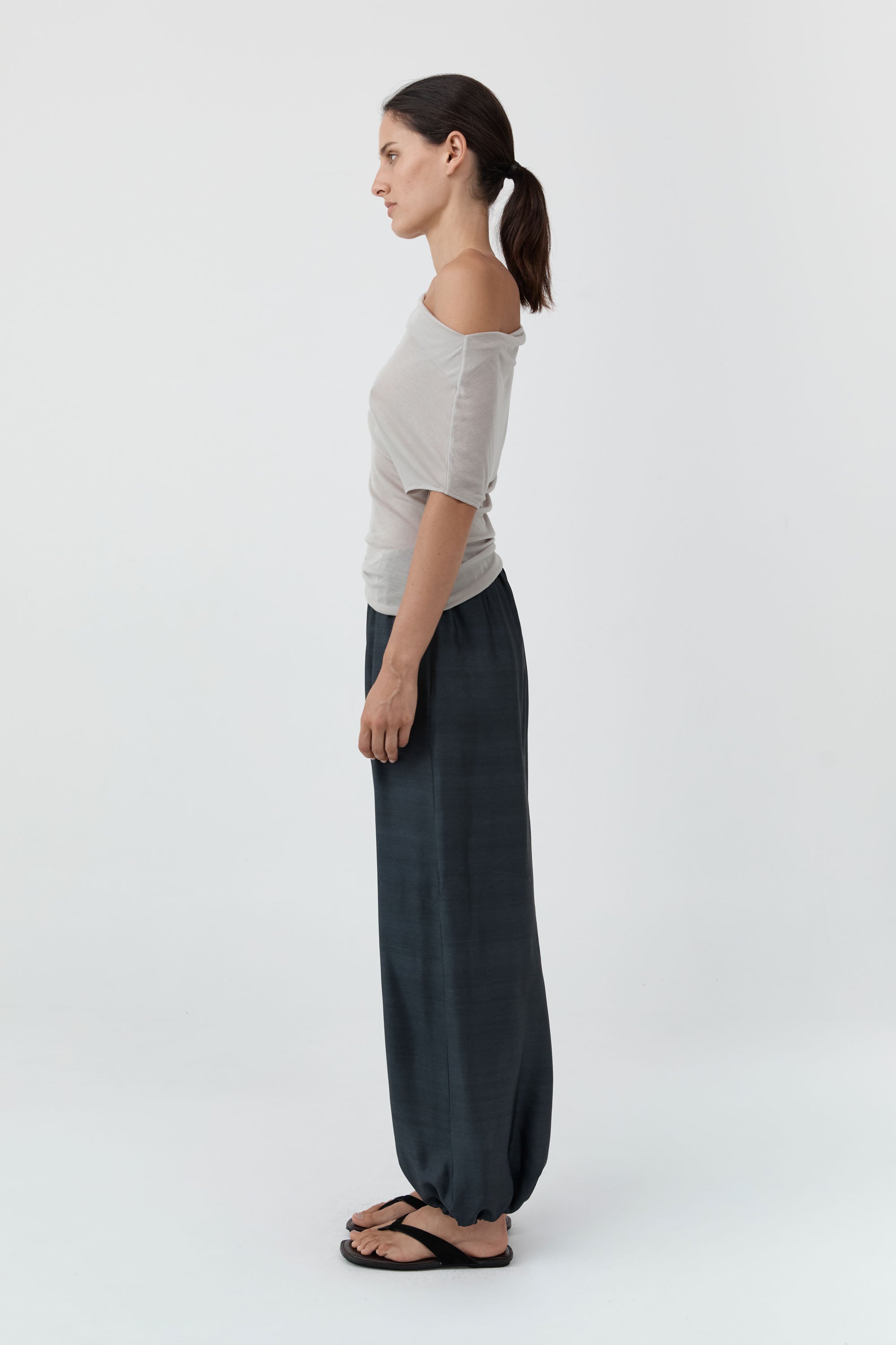 St Agni Fine Jersey Off Shoulder Top Soft Ash