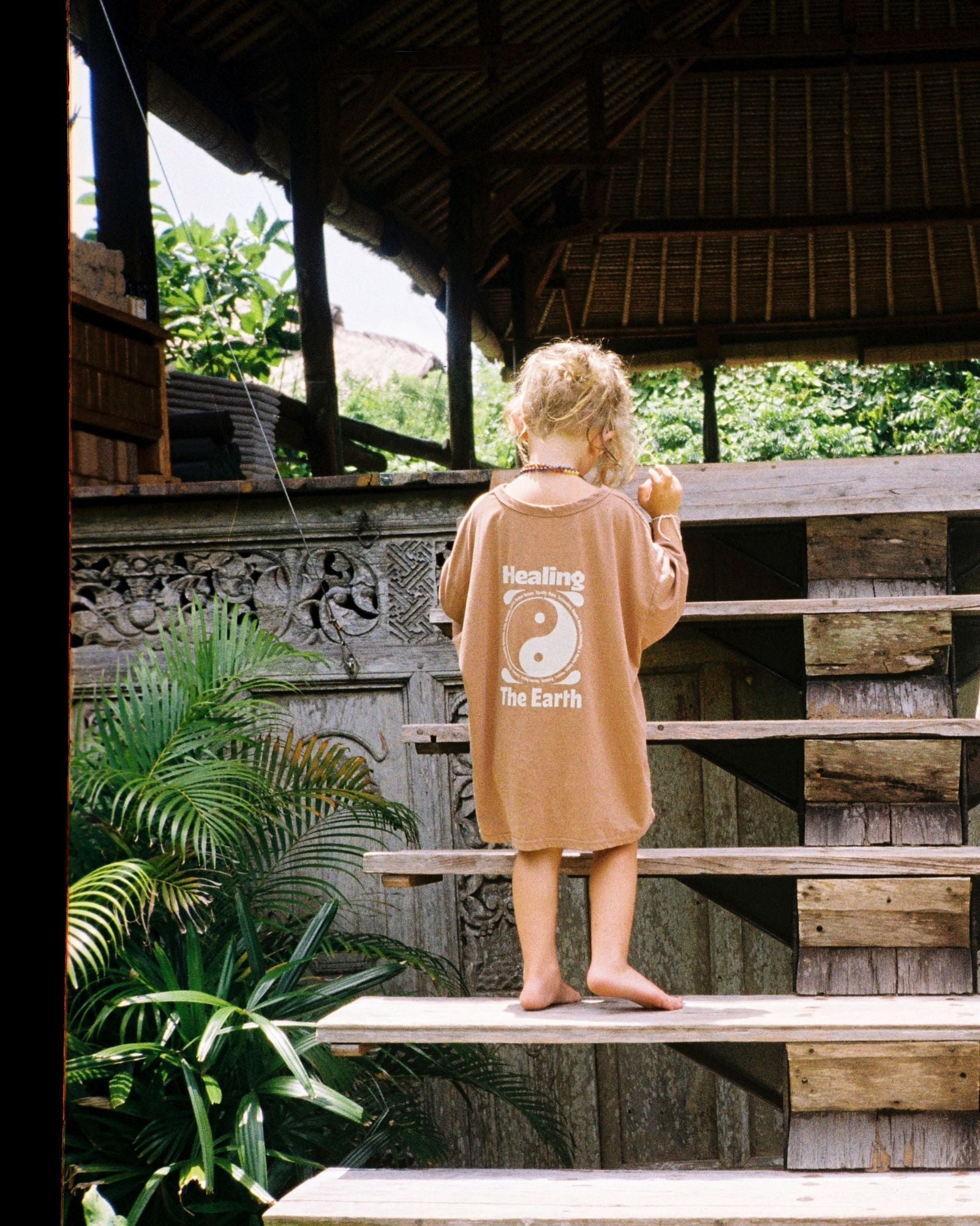 Ziggy Zaza Keep Earth Around Tee Monkey